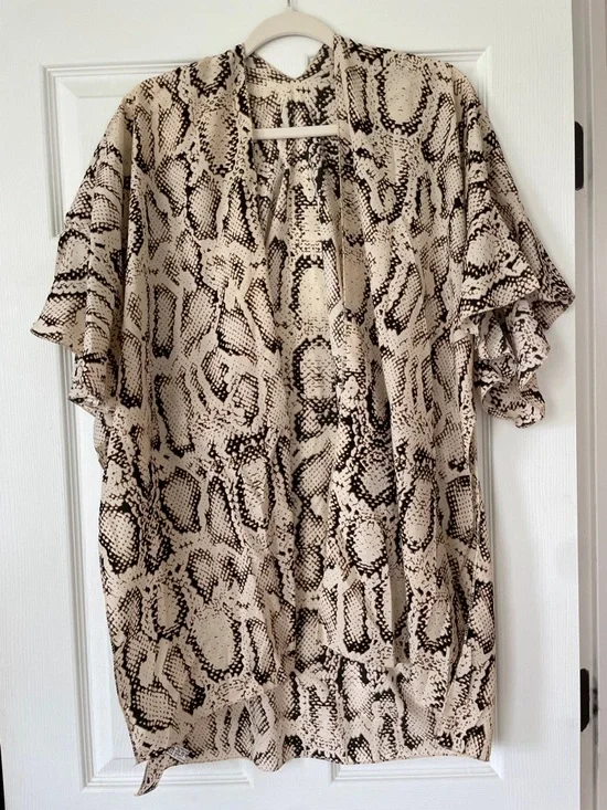 Snake Print Kimono Cardigan in Beige and Black - Picture 1 of 5